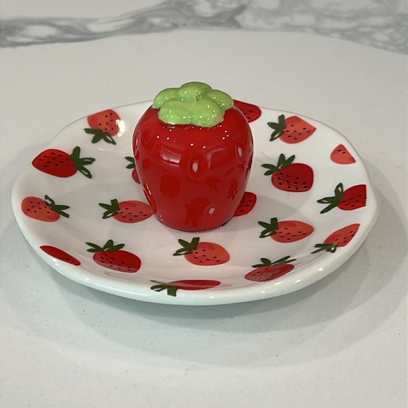 🍓🍓RING DISH... - Picture 3 of 16
